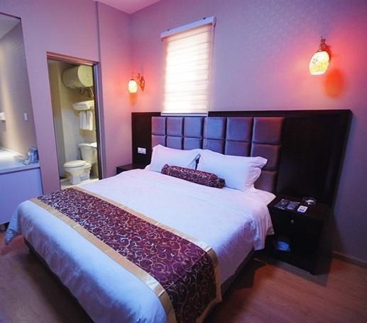 Chengdu Binfen Hotel Екстериор снимка