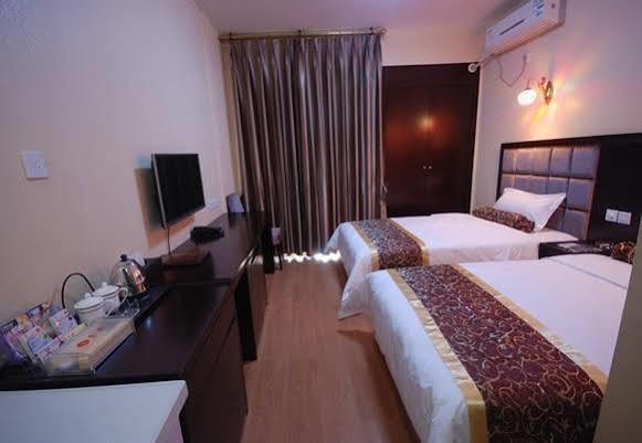 Chengdu Binfen Hotel Екстериор снимка
